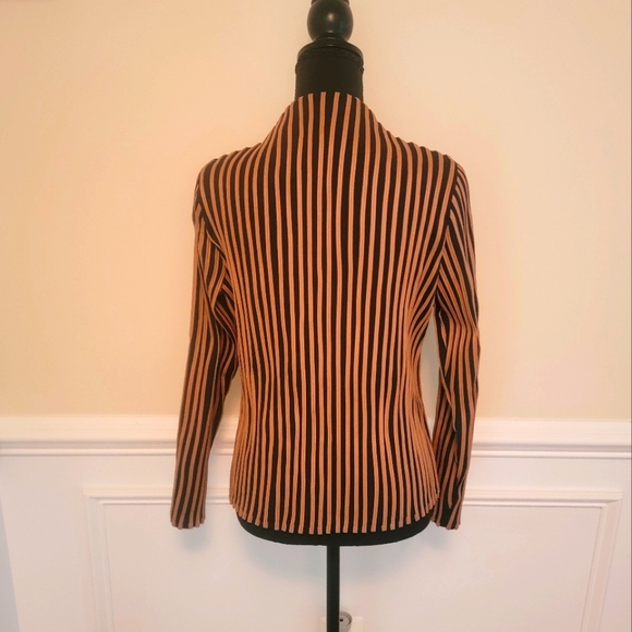 Traveler Chico's Jacket - Picture 3 of 9